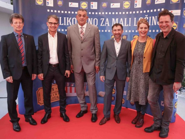 „Zvizdan“ otvorio vrata obnovljenog lošinjskog kina